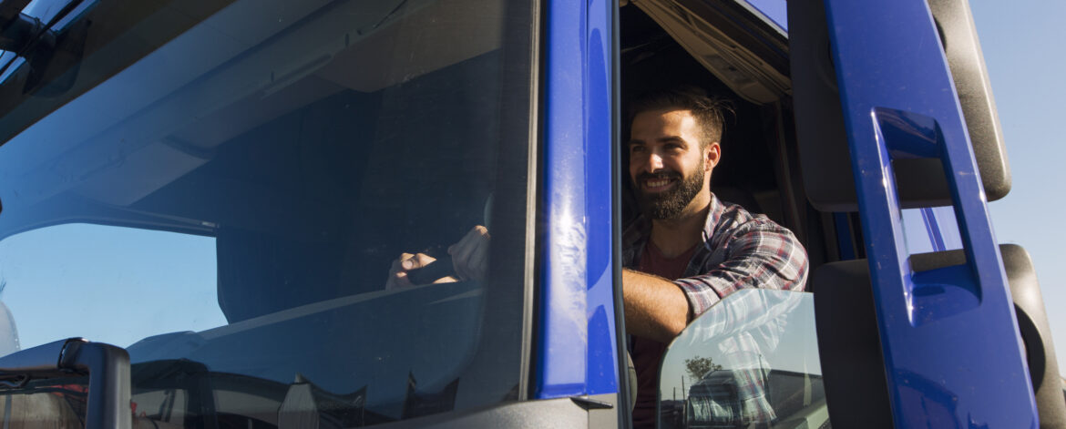 Chauffeur poids lourd Martin produit du bois