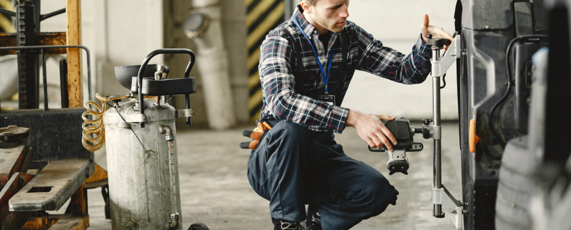 Technicien de maintenance martin produit du bois